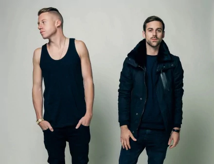 Macklemore and Ryan Lewis
