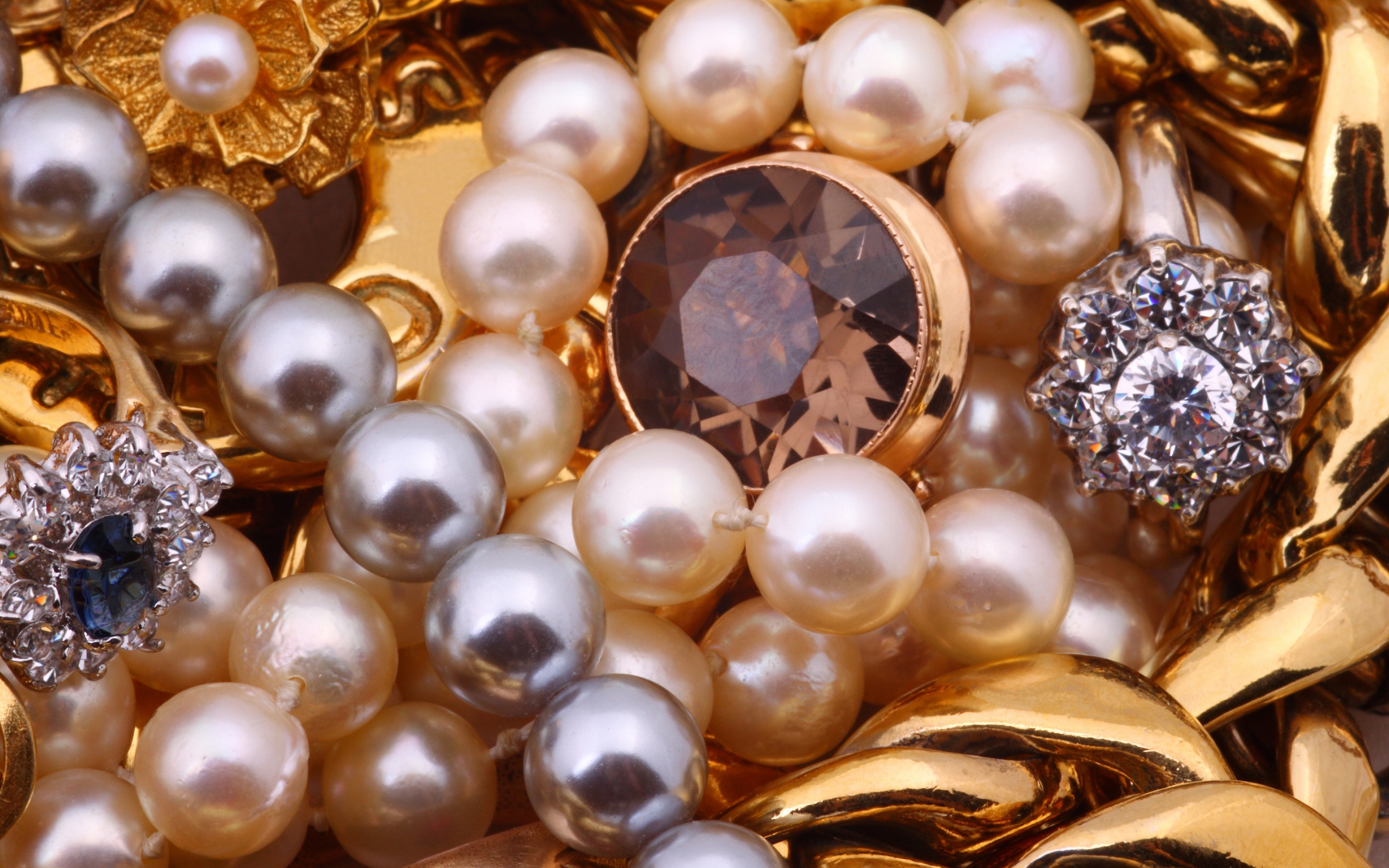 Sell Jewelry Houston - Houston Gold Buyers