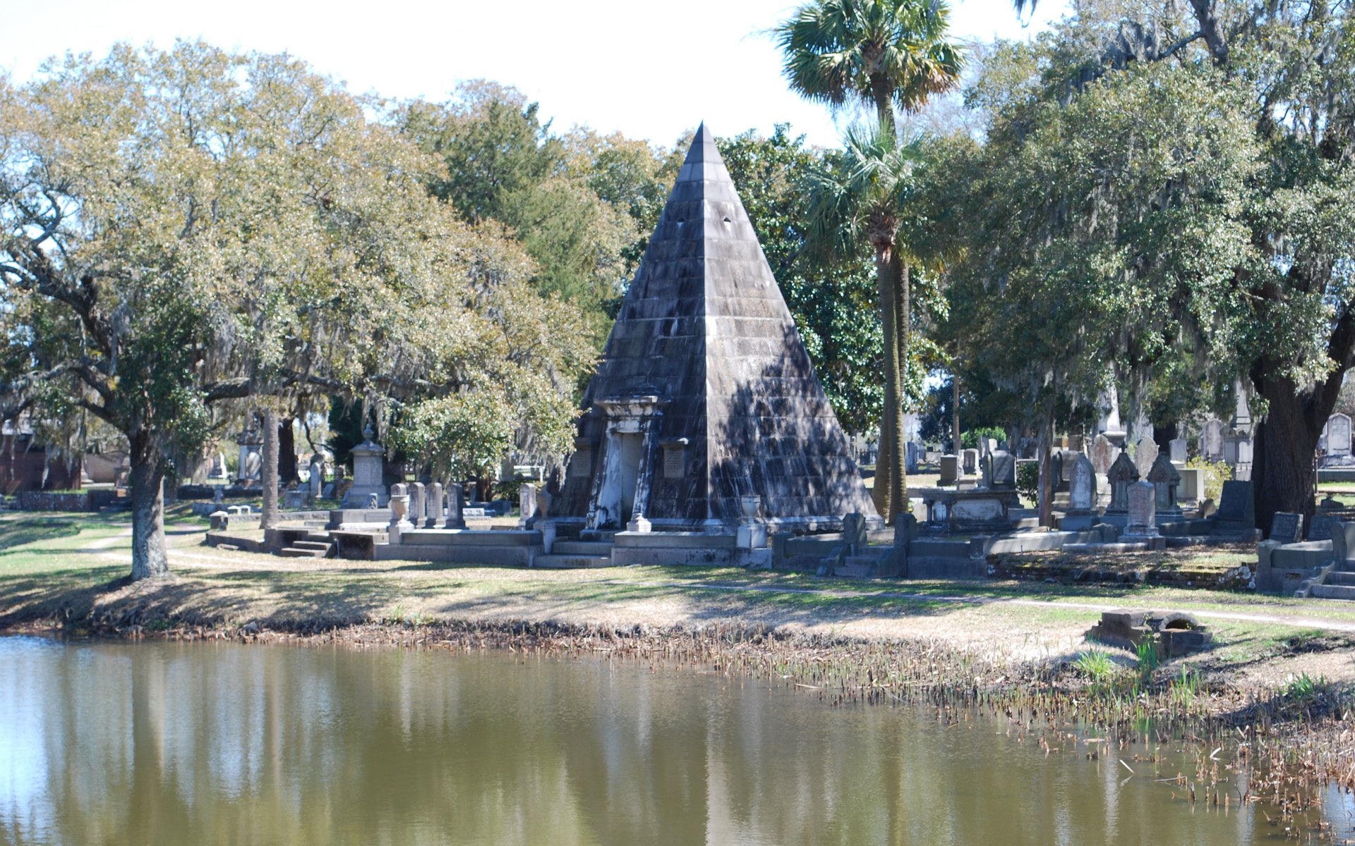 Download Religious Cemetery 4k Ultra HD Wallpaper