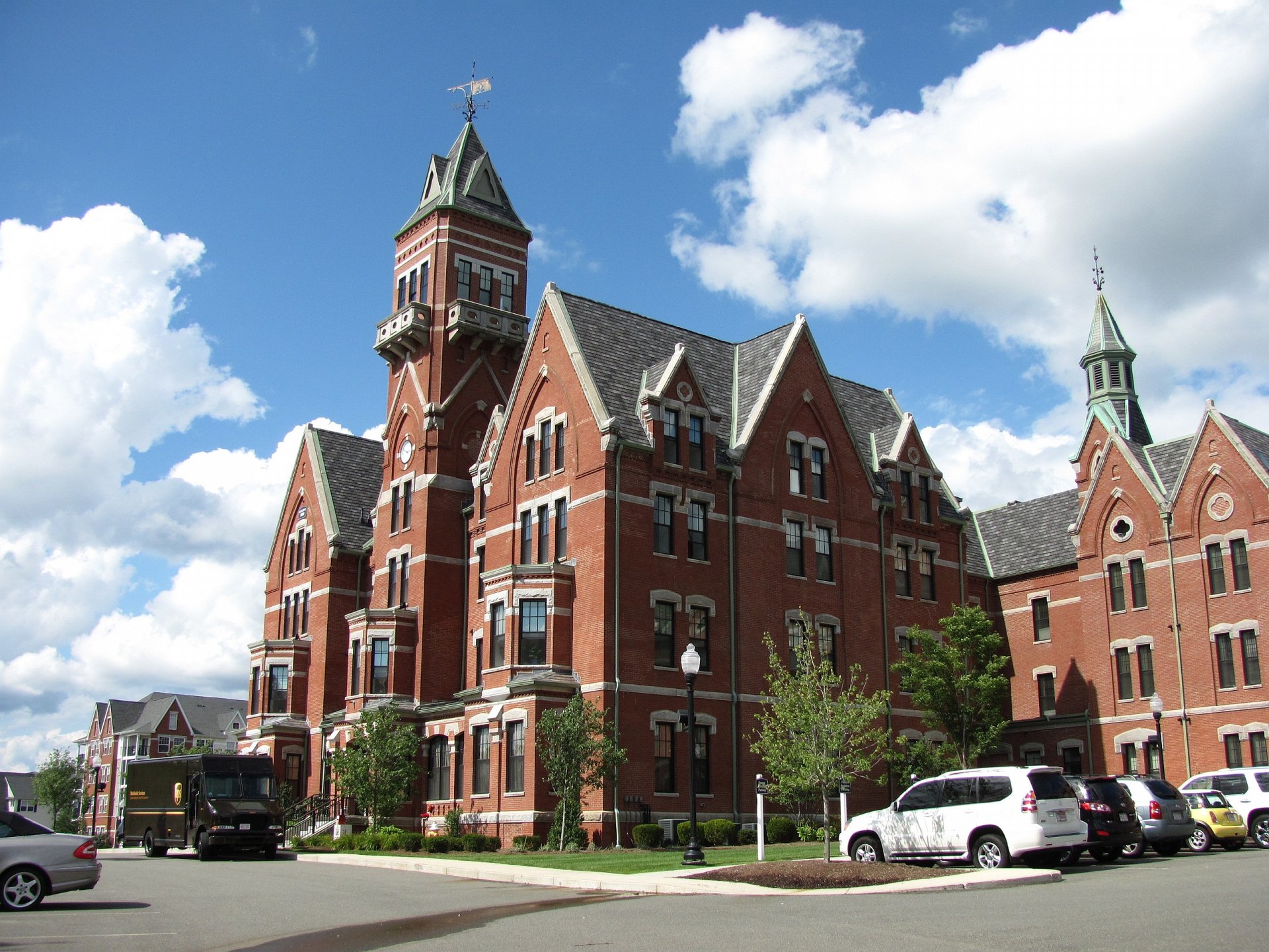 Download Man Made Danvers State Hospital HD Wallpaper