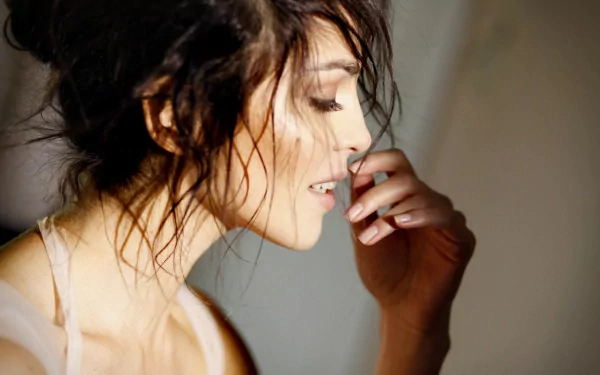 music Sati Kazanova HD Desktop Wallpaper | Background Image