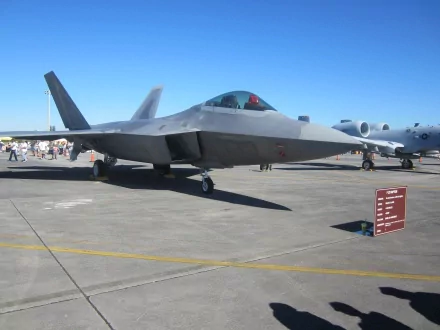 military Lockheed Martin F-22 Raptor HD Desktop Wallpaper | Background Image