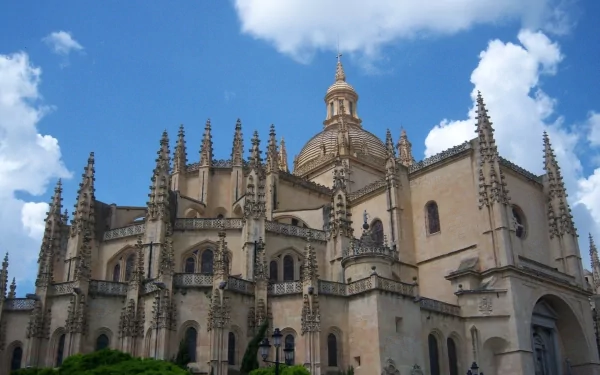 religious segovia cathedral HD Desktop Wallpaper | Background Image