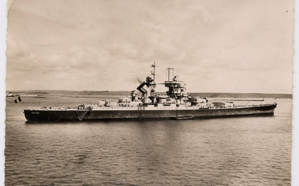 Military French battleship Jean Bart (1940) Warships French Navy Battleship Warship HD Wallpaper | Background Image