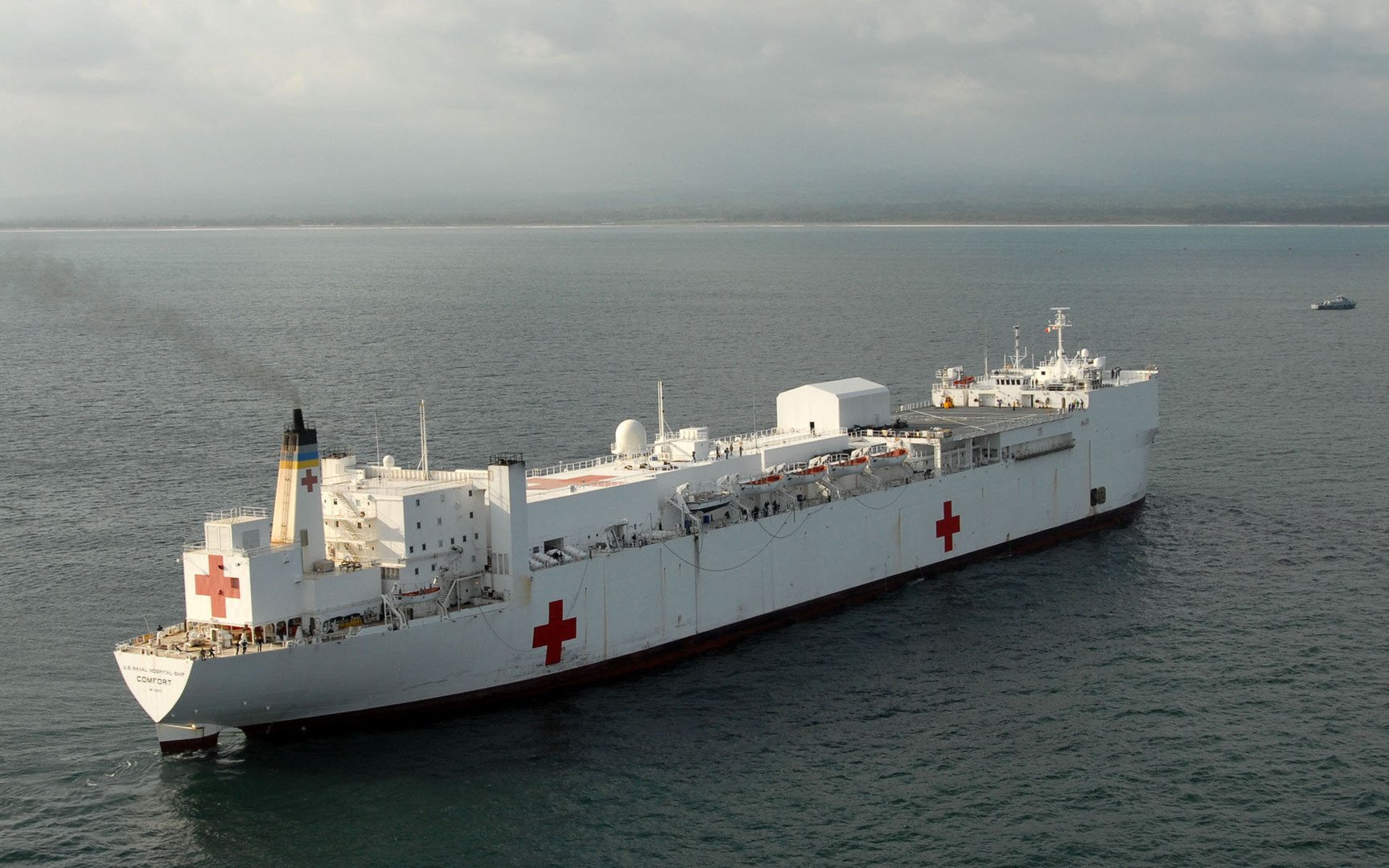 Download Warship Hospital Ship Military USNS Comfort (T-AH-20) Wallpaper