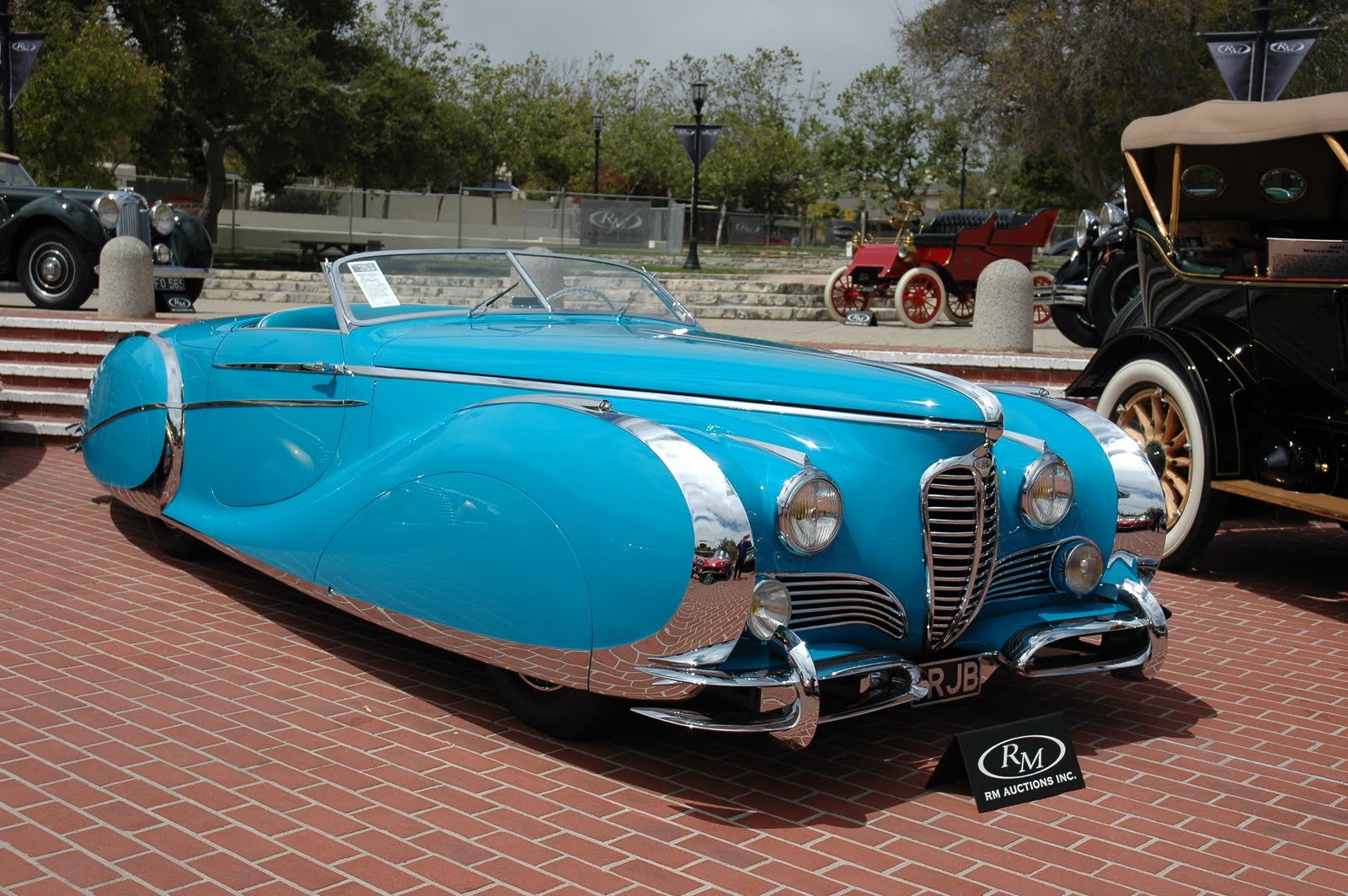 Delahaye 175 с фотомоделью