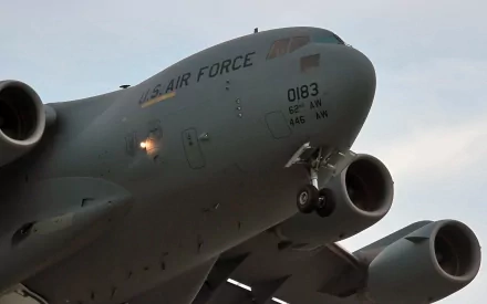 military Boeing C-17 Globemaster III HD Desktop Wallpaper | Background Image