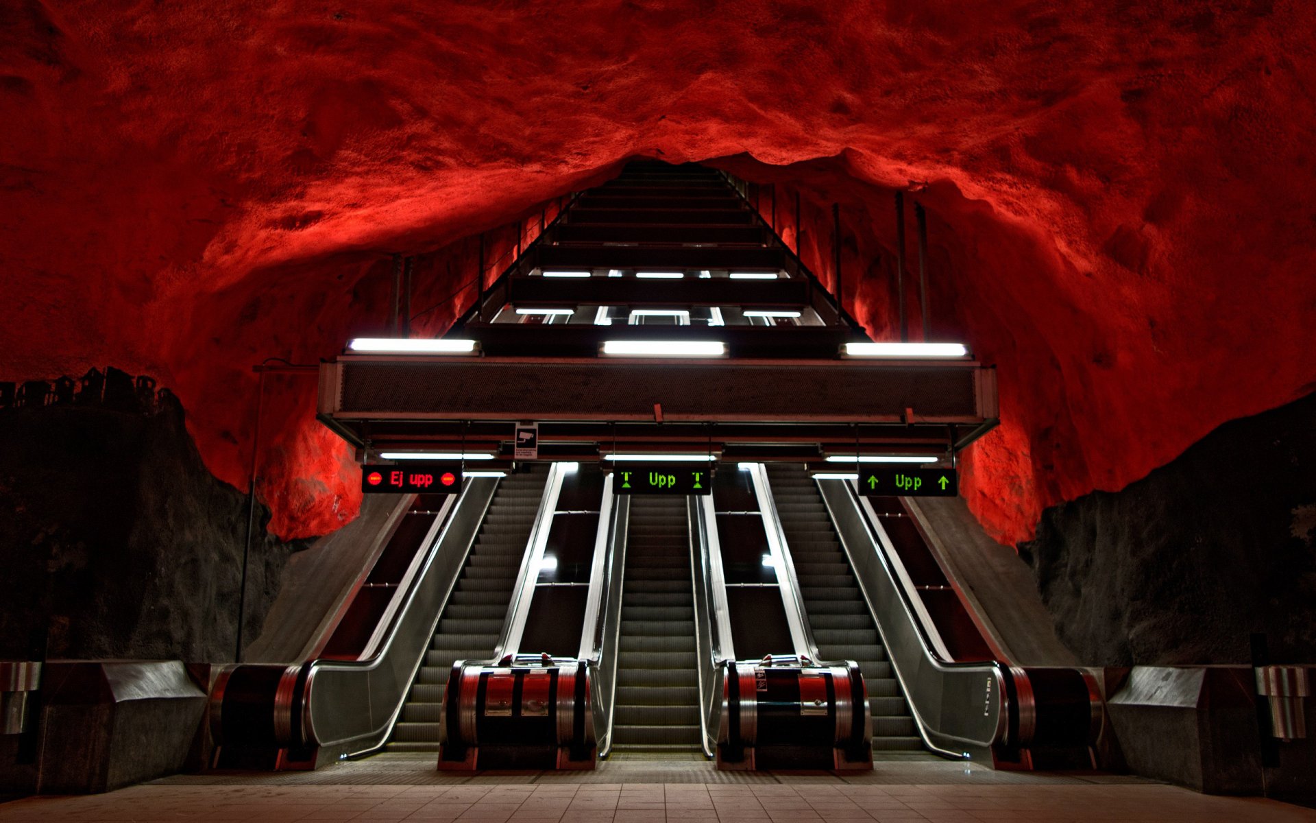 Download Man Made Escalator HD Wallpaper