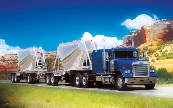 vehicle Freightliner Trucks HD Desktop Wallpaper | Background Image