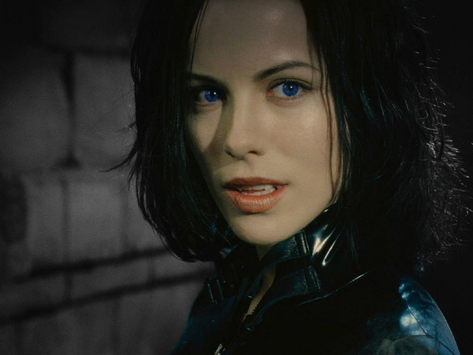 Underworld: Evolution Wallpaper and Background Image | 1600x1200