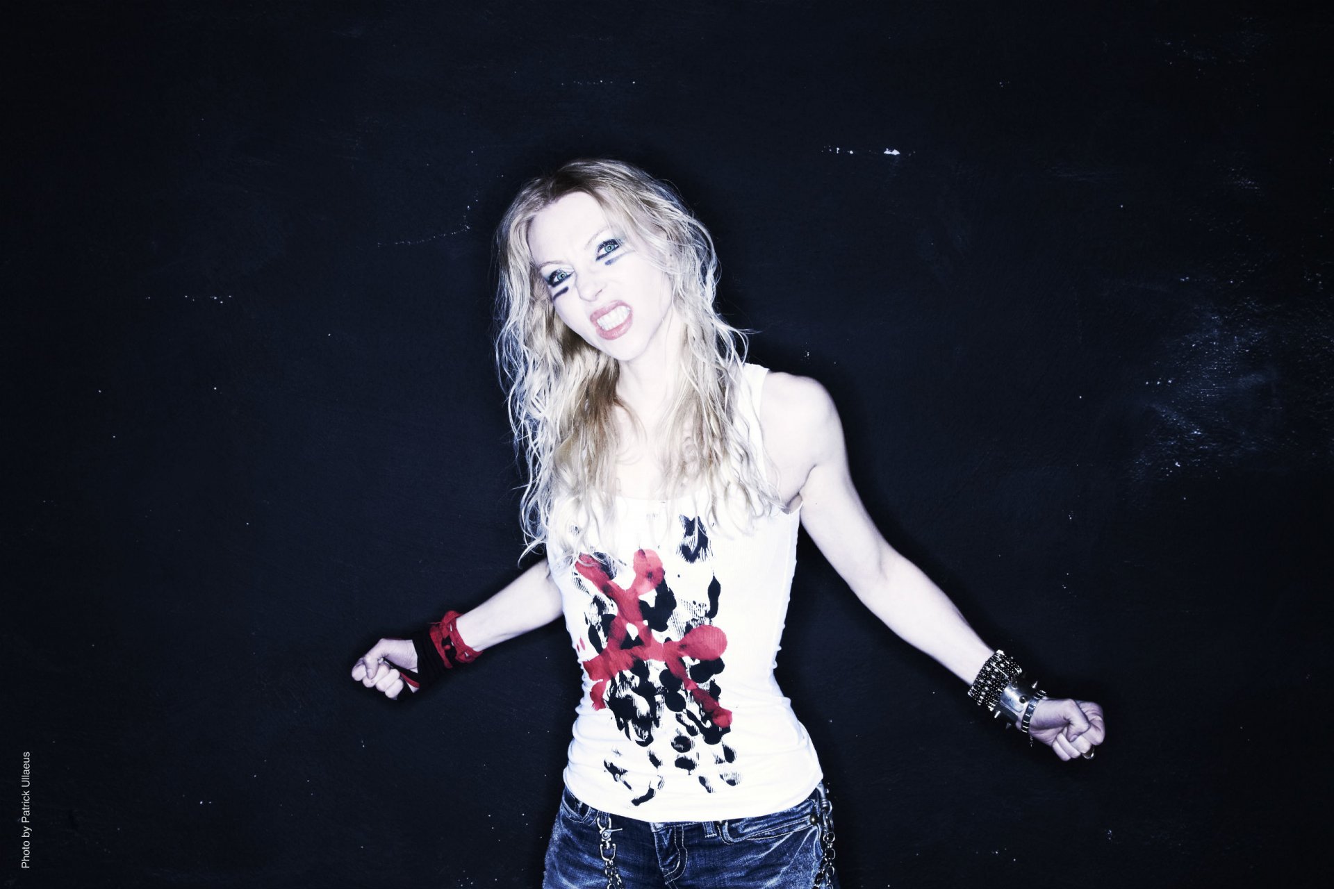 Download Music Arch Enemy HD Wallpaper