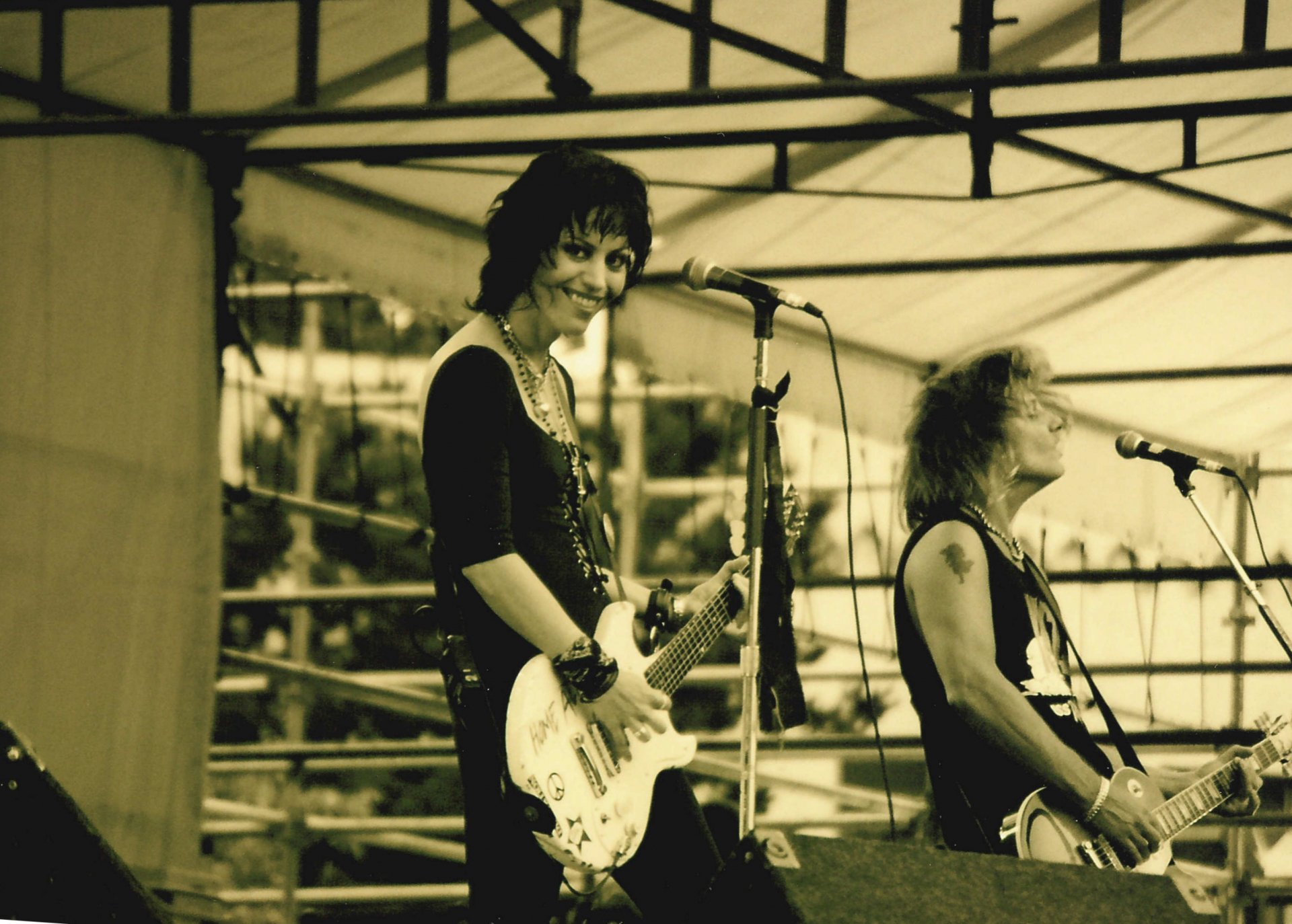 Download Music Joan Jett HD Wallpaper
