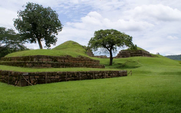 man made tazumal HD Desktop Wallpaper | Background Image