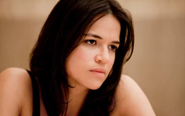 Celebrity Michelle Rodriguez HD Desktop Wallpaper | Background Image