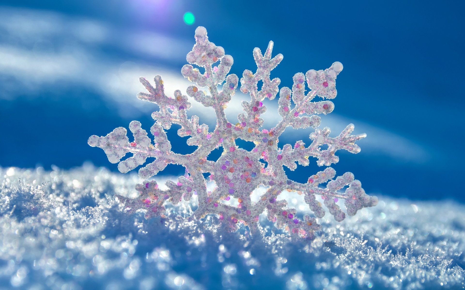 Download Nature Snowflake HD Wallpaper