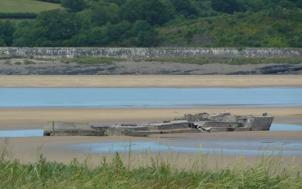 vehicle wreck HD Desktop Wallpaper | Background Image