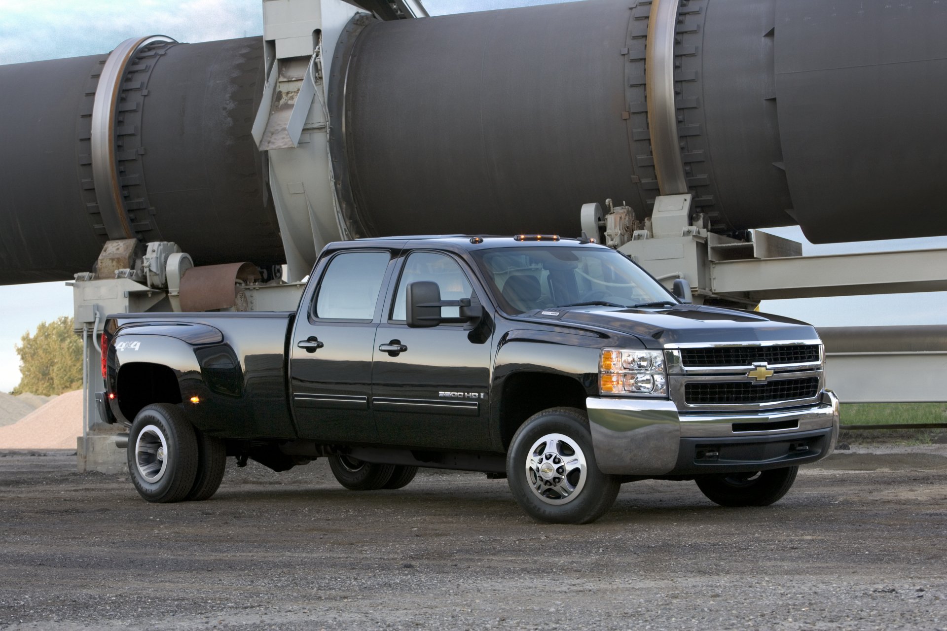 2K Quad HD — Chevrolet Silverado Dually Truck Wallpaper | 3000x2000 ...