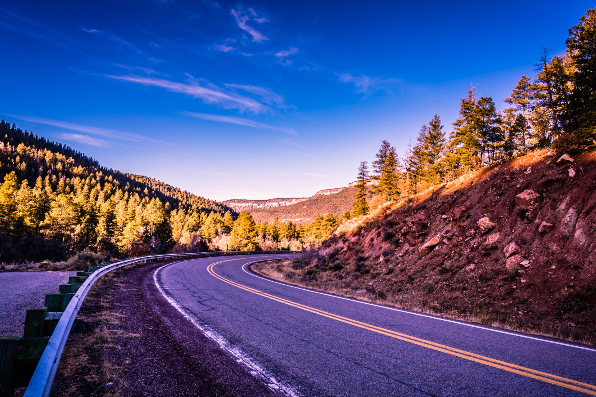 Road os. Красивая дорога. Пейзаж дорога. Красивый пейзаж дороги. Дорога с красивым видом.