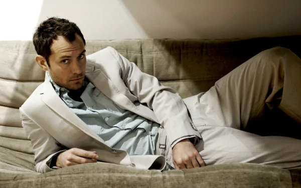 Celebrity Jude Law HD Desktop Wallpaper | Background Image