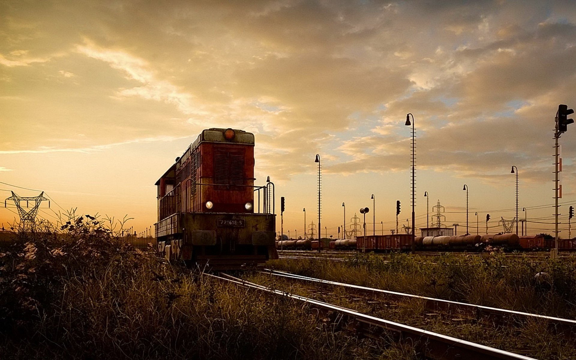 Download Vehicle Locomotive HD Wallpaper