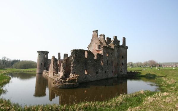 Man Made Caerlaverock Castle Castles United Kingdom HD Wallpaper | Background Image