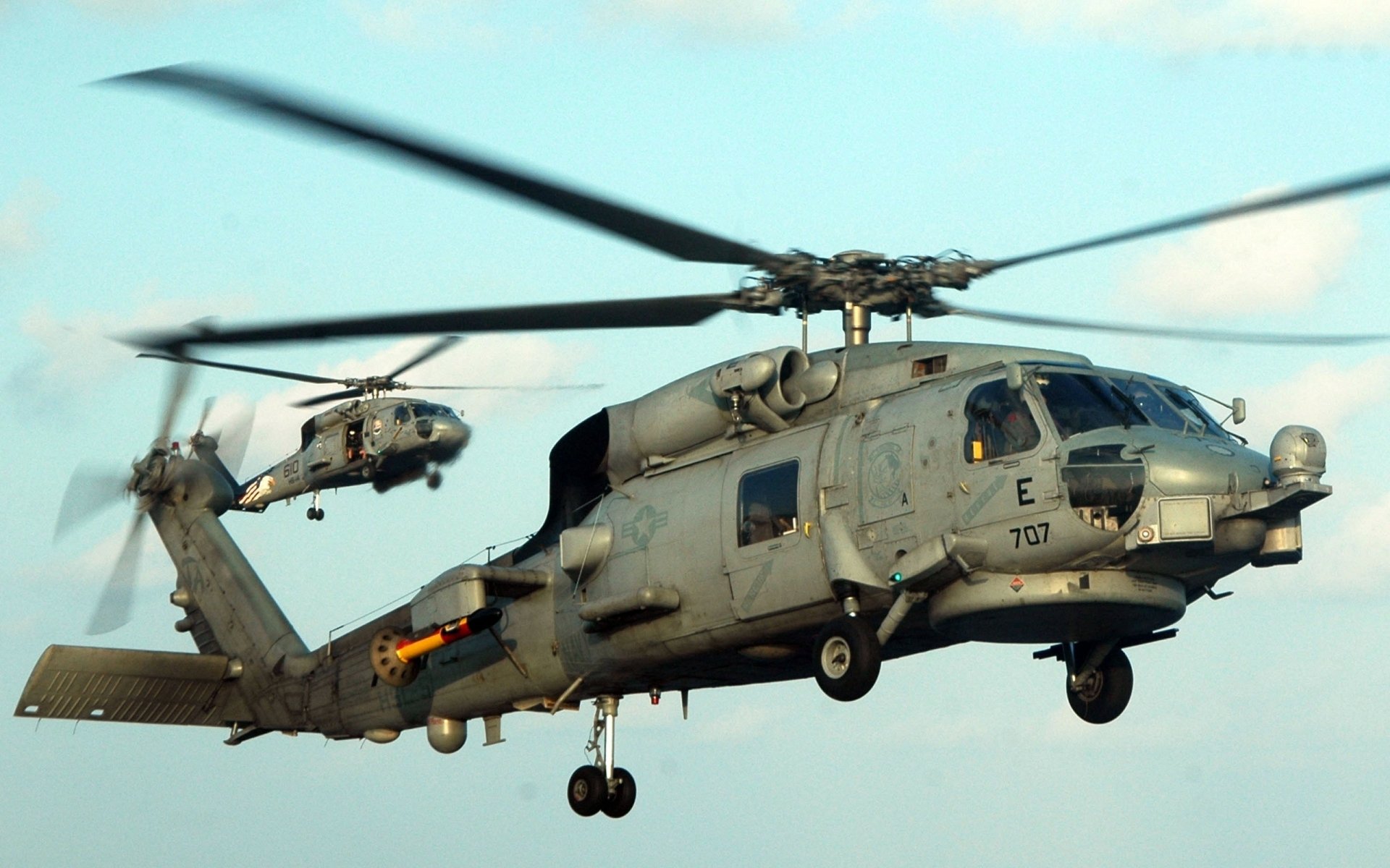 Download Military Sikorsky SH-60 Seahawk HD Wallpaper