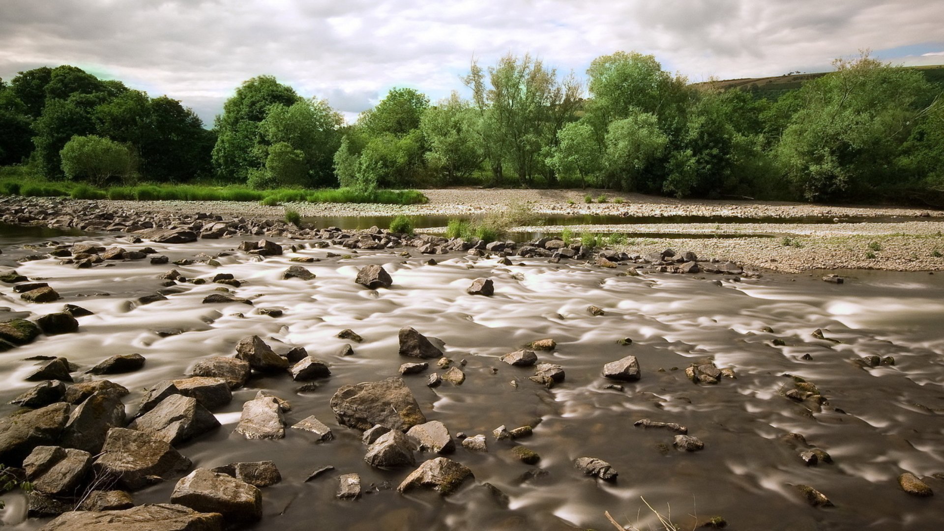 Download Nature Stream HD Wallpaper