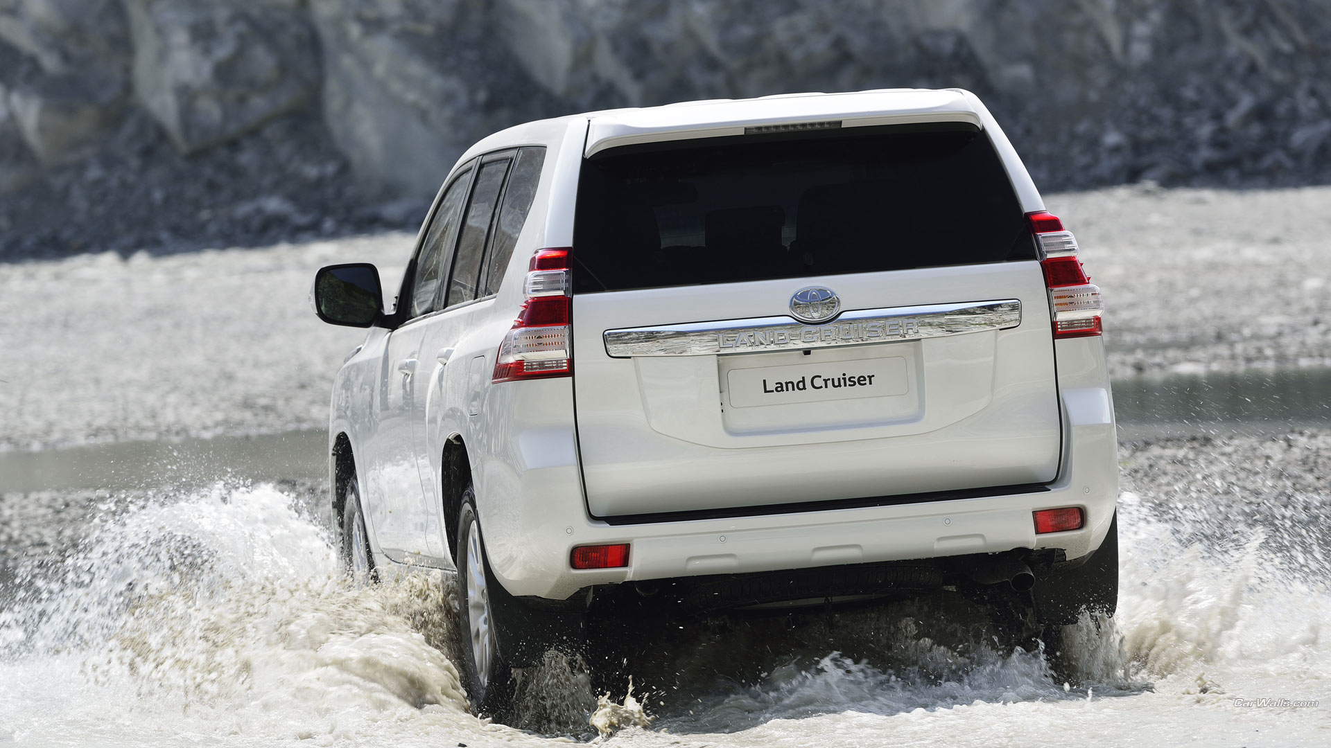 Vehicles 2014 Toyota Land Cruiser HD Wallpaper | Background Image