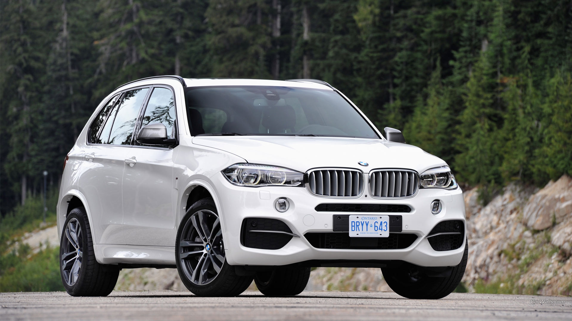 Vehicles 2014 BMW X5 M50d HD Wallpaper | Background Image