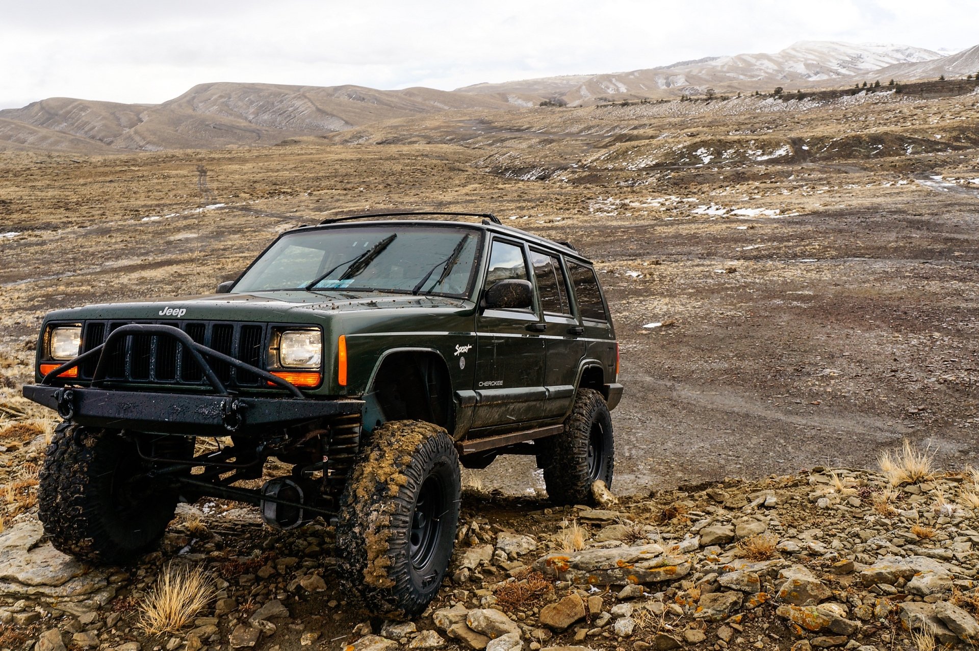 70 Jeep Cherokee Hd Wallpapers Background Images