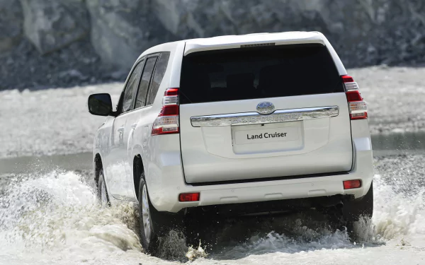 vehicle 2014 Toyota Land Cruiser HD Desktop Wallpaper | Background Image