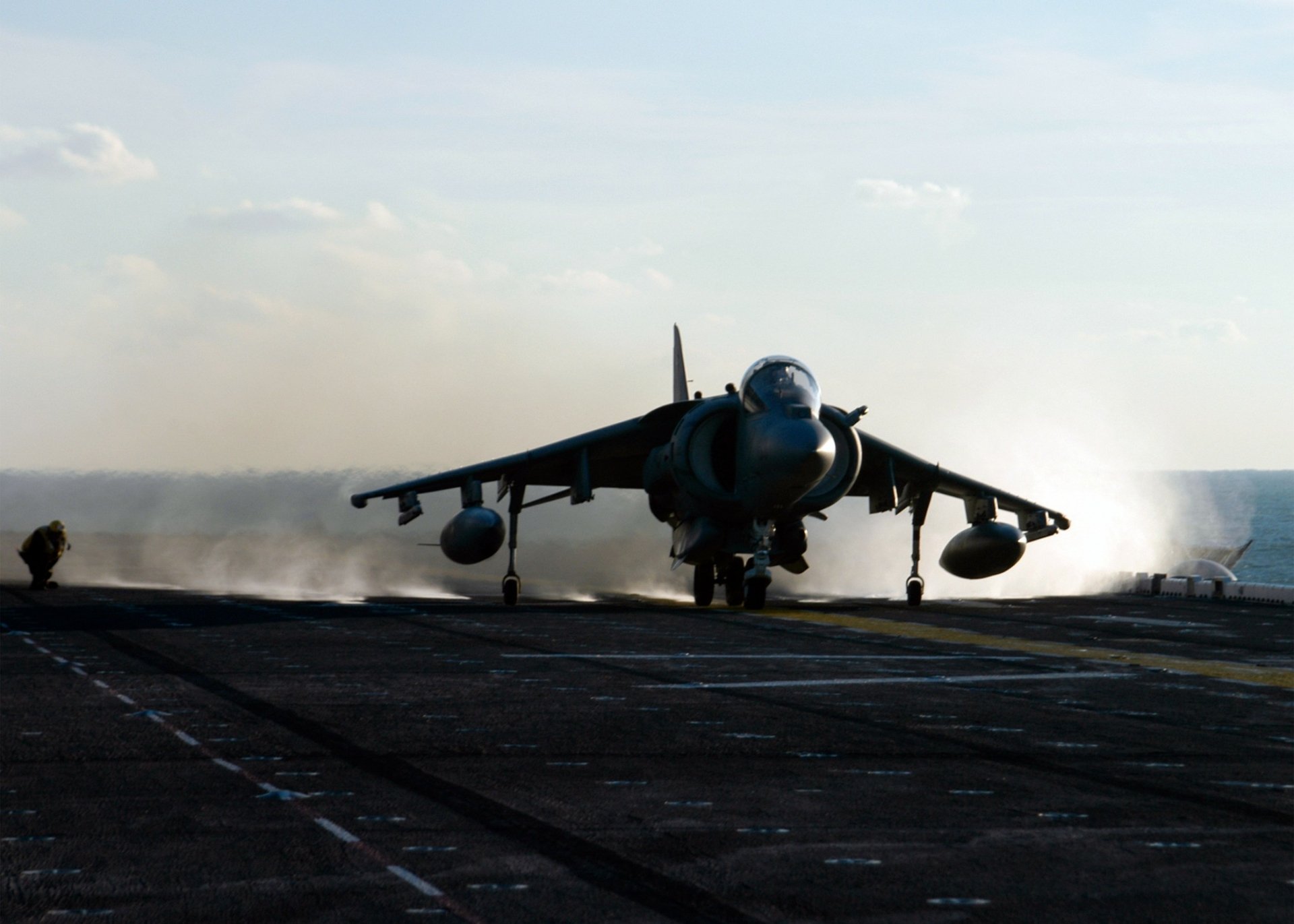 Download Military McDonnell Douglas AV-8B Harrier II HD Wallpaper