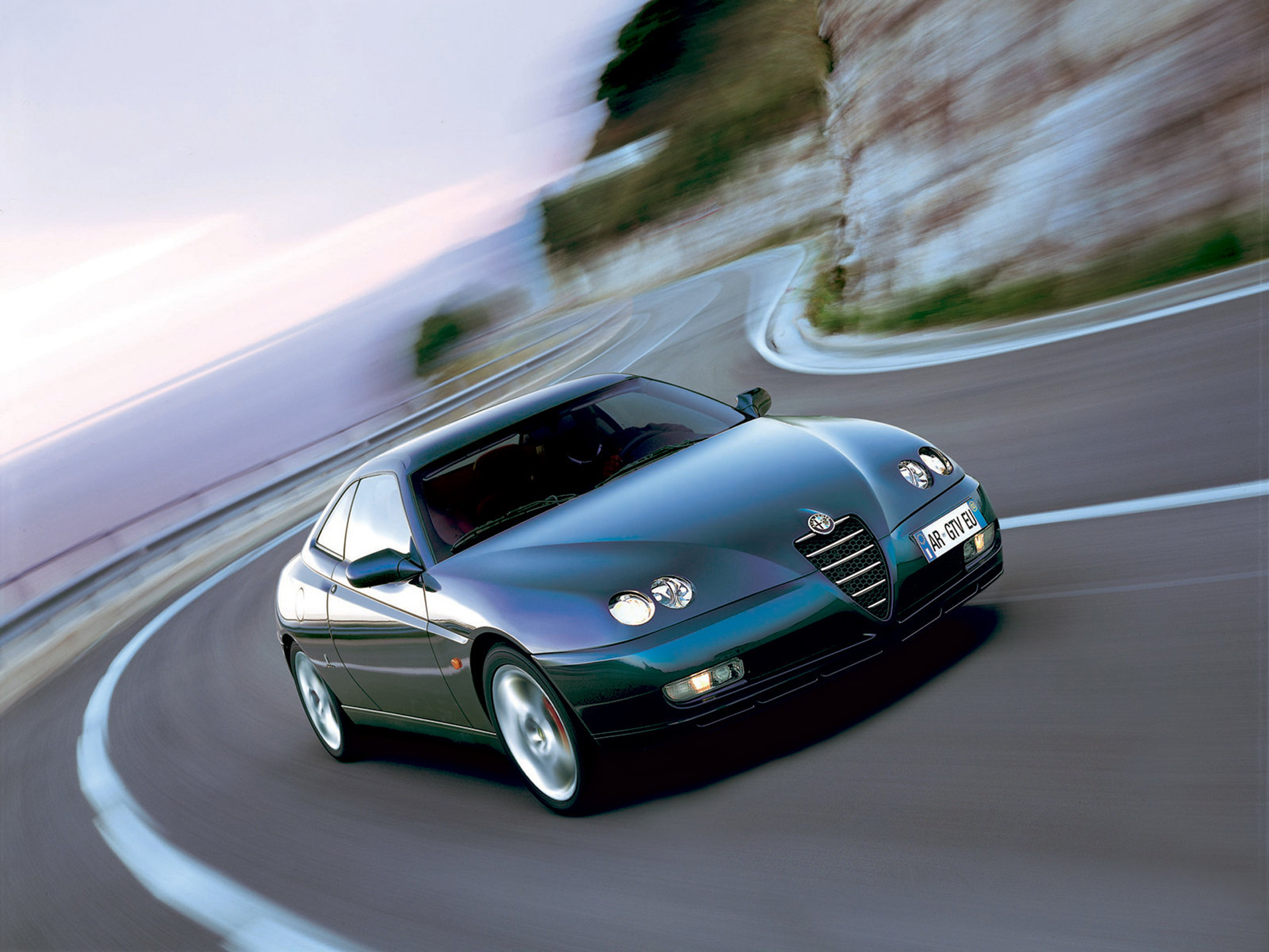 Alfa Romeo GTV HD Wallpaper