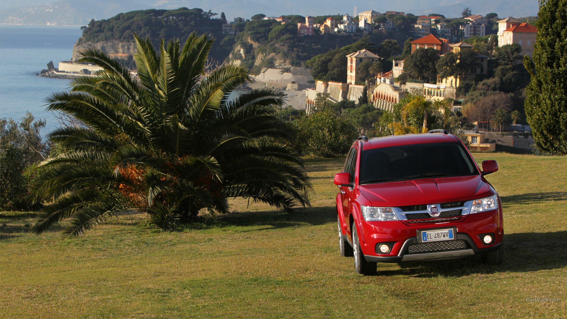 Download Vehicle Fiat Freemont AWD HD Wallpaper