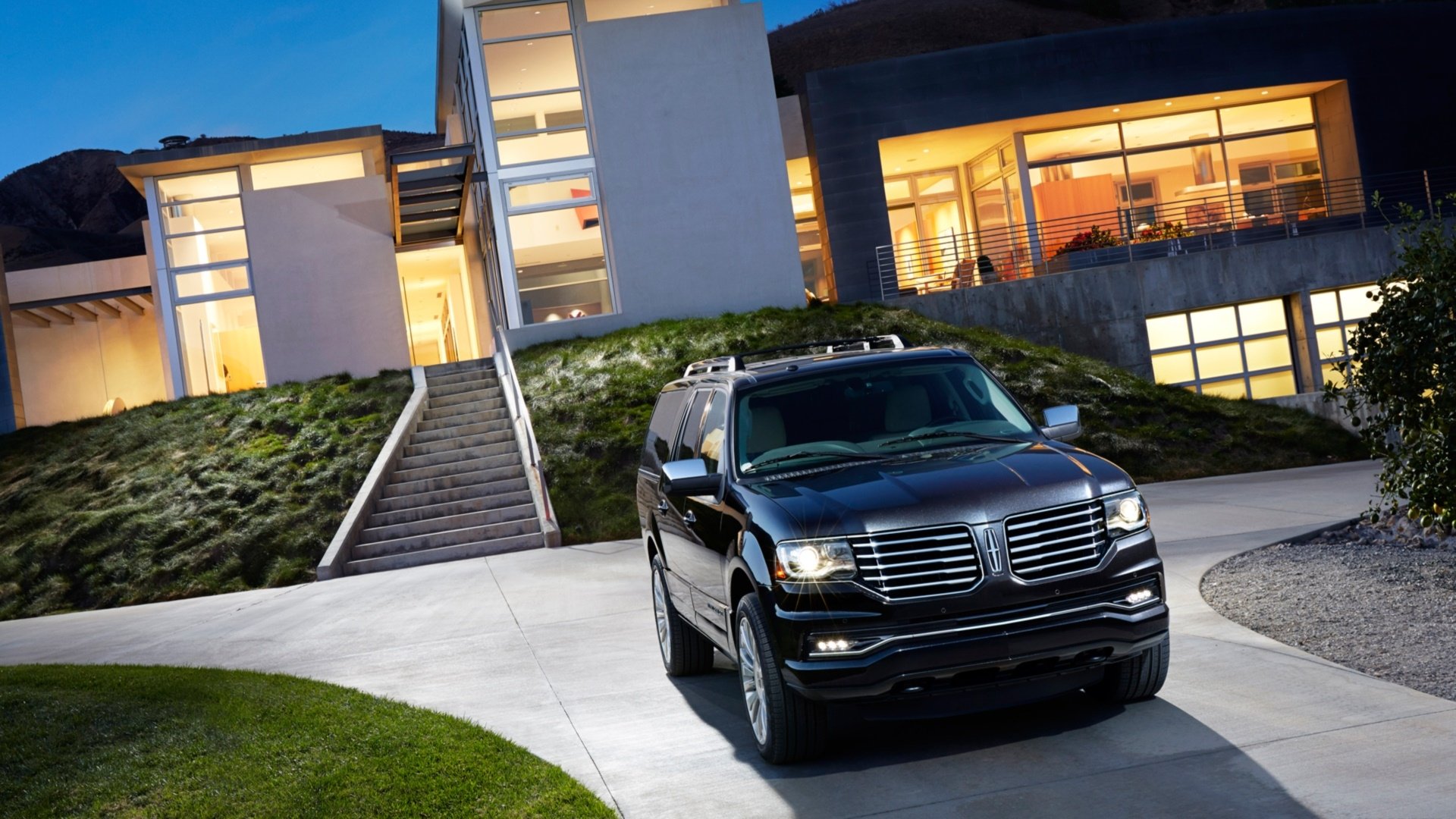 Download Vehicle Lincoln Navigator HD Wallpaper