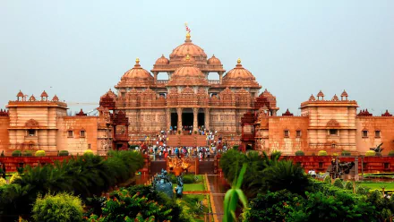  Akshardham Temple