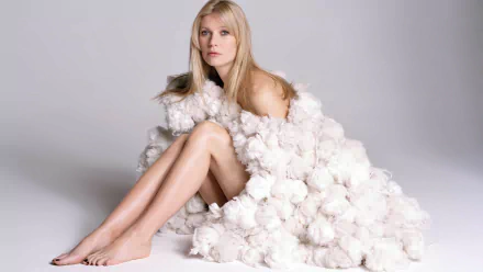 Celebrity Gwyneth Paltrow HD Desktop Wallpaper | Background Image