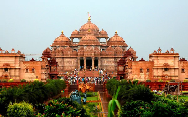  Akshardham Temple