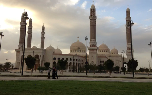 religious Al Saleh Mosque HD Desktop Wallpaper | Background Image