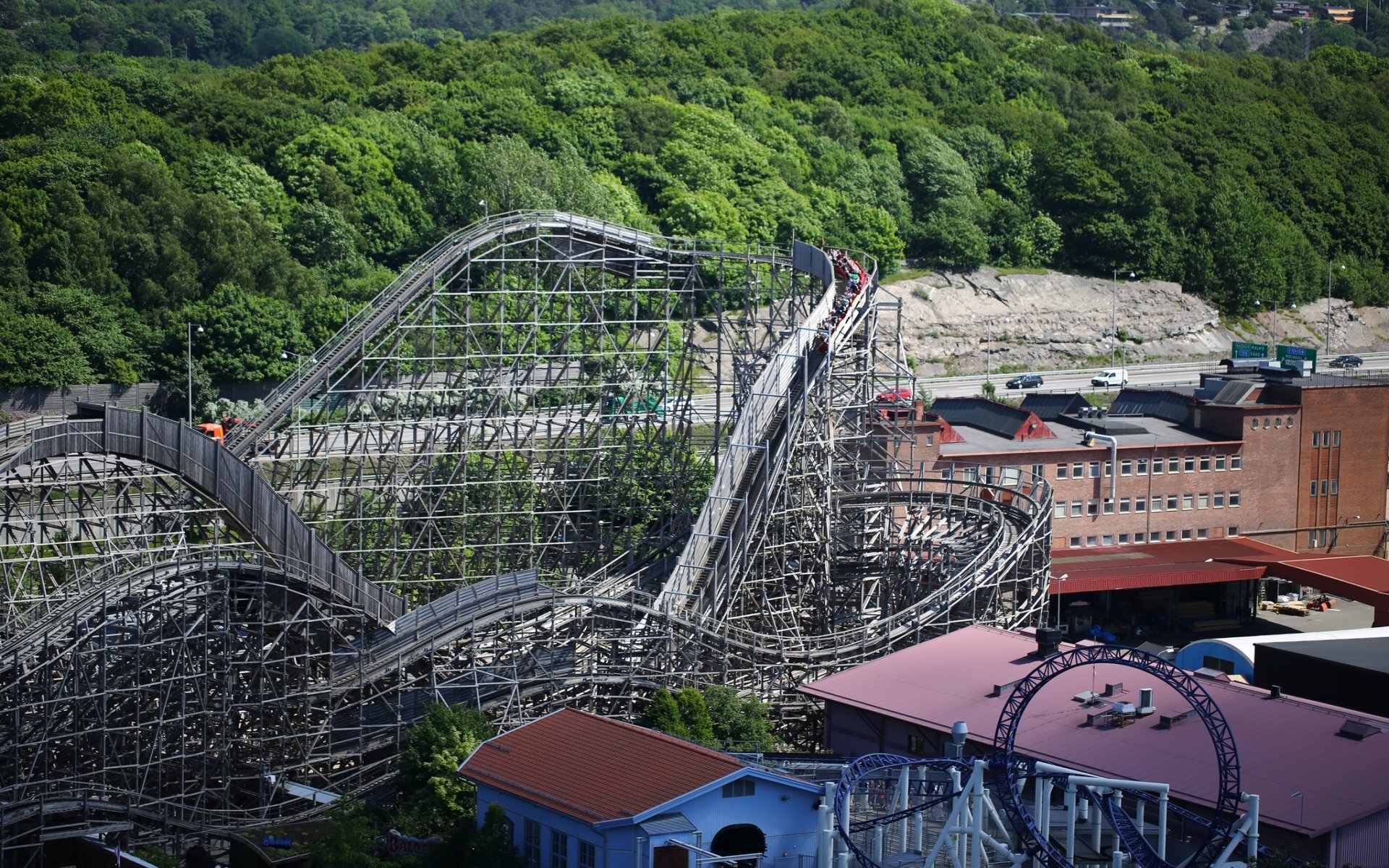 Download Man Made Amusement Park HD Wallpaper