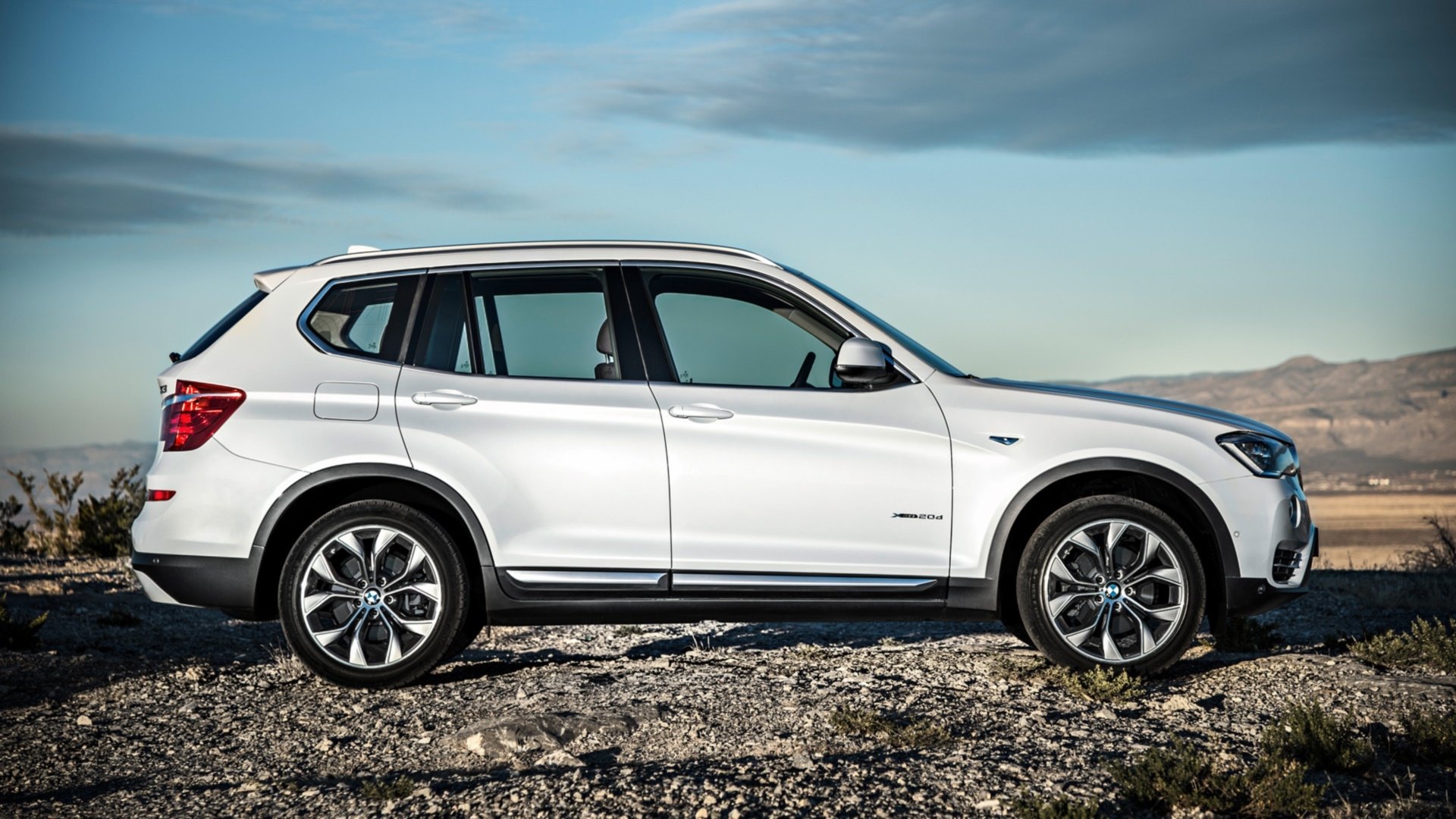 Download Vehicle 2015 BMW X3 LCI HD Wallpaper