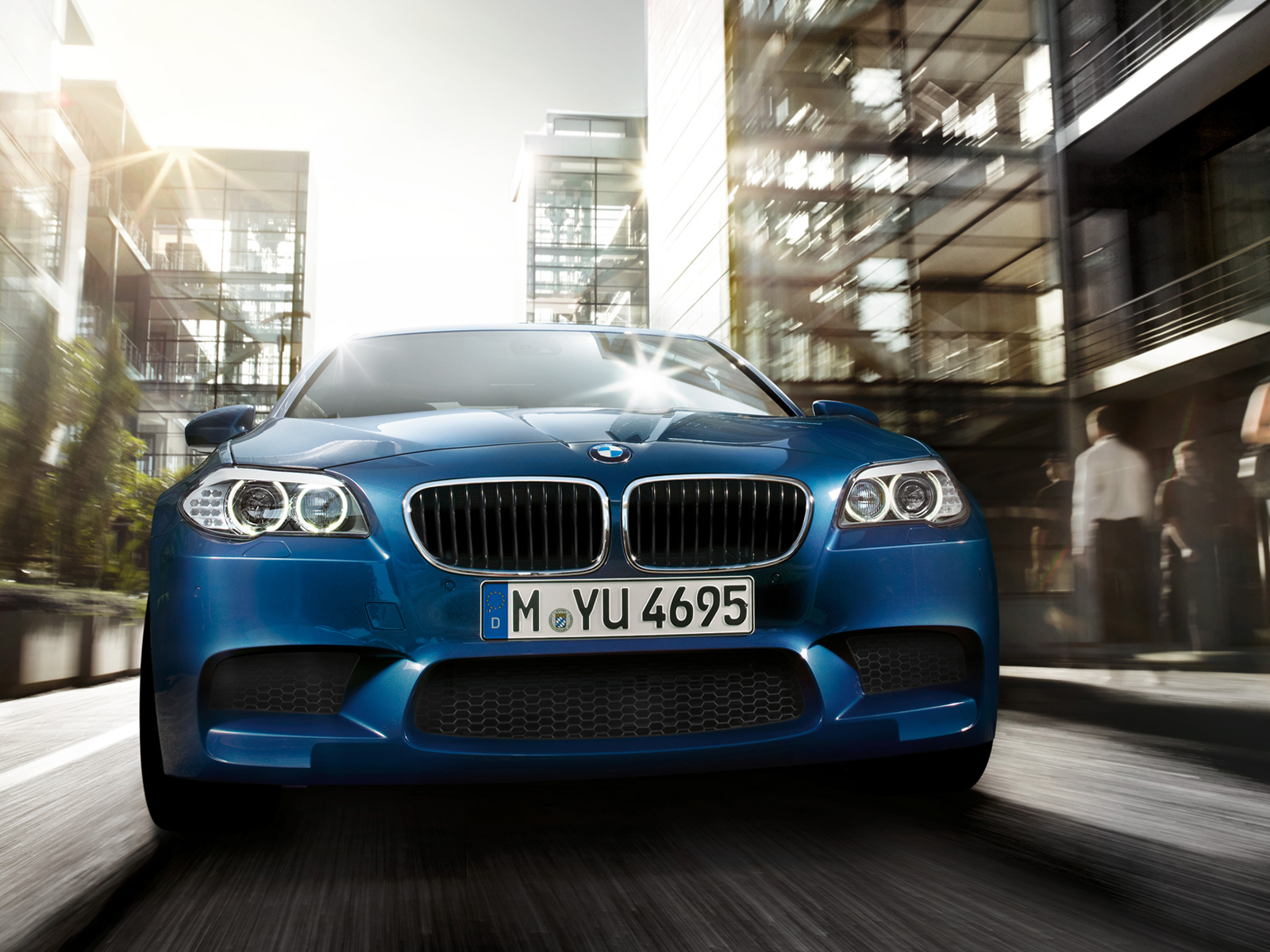 Vehicles 2012 BMW M5 HD Wallpaper | Background Image