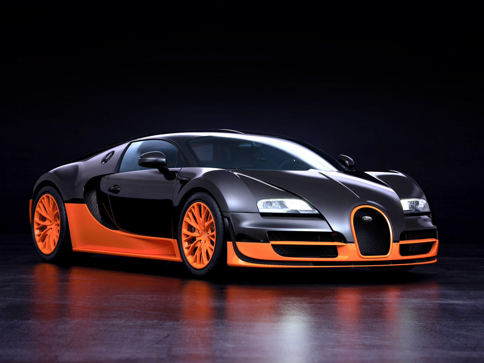 Bugatti Veyron Wallpaper and Background Image | 1600x1200