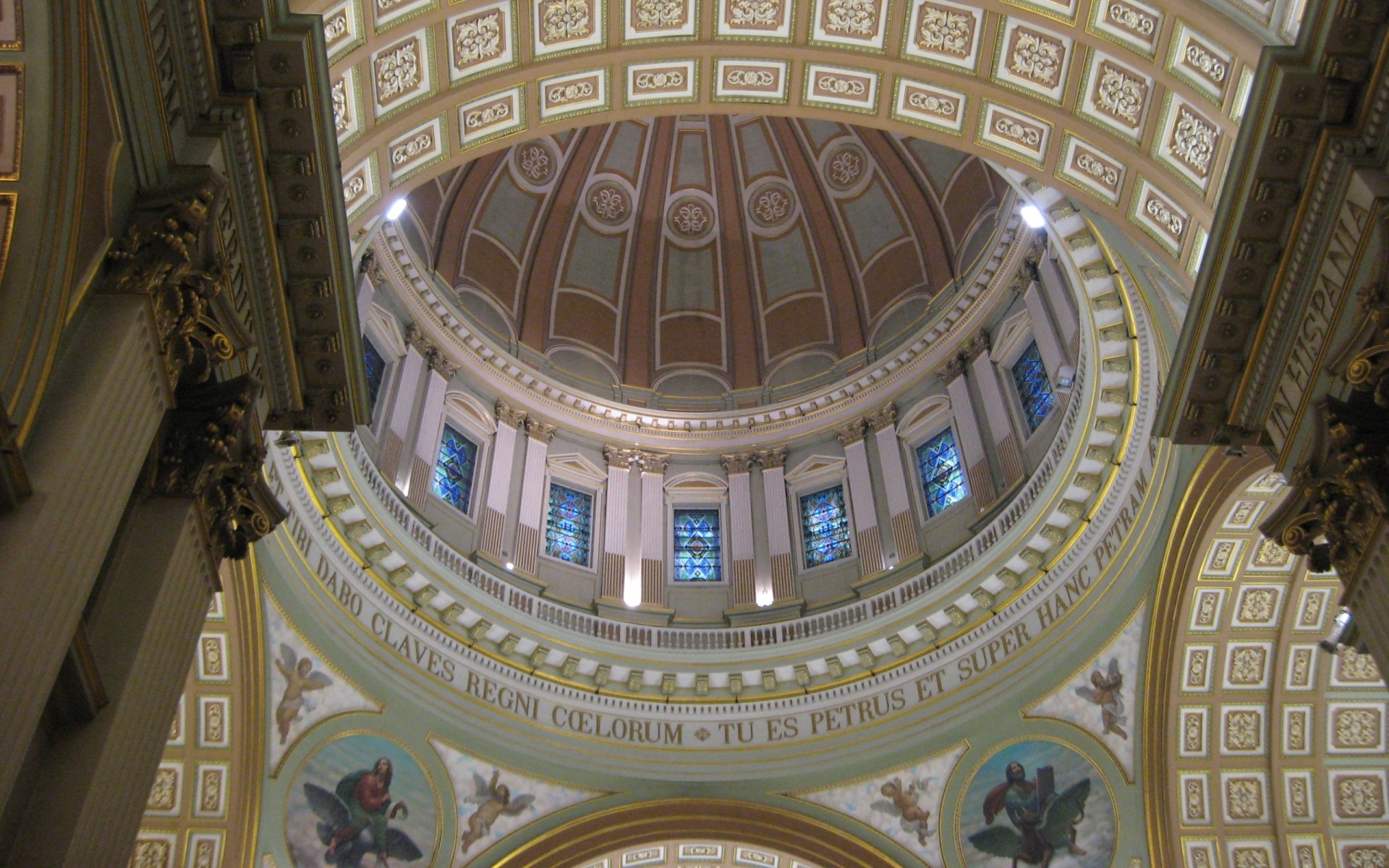 Download Religious Basilique-Cathedrale Marie-Reine Du Monde In Montreal HD Wallpaper