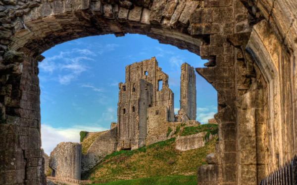  Corfe Castle through its gate