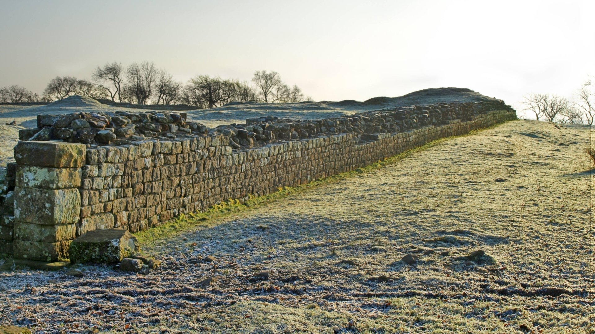 Download Man Made Hadrian's Wall HD Wallpaper