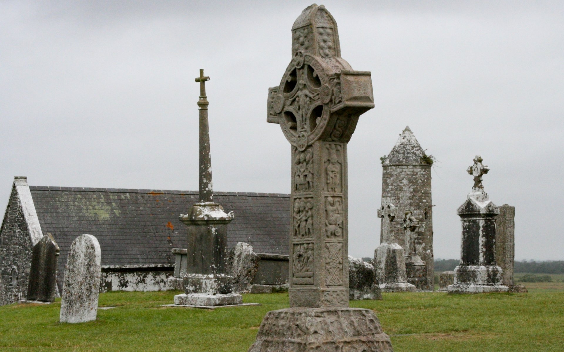 Download Architecture Cemetery Monastery Cross Ireland Clonmacnoise Religious Clonmacnoise Monastery HD Wallpaper