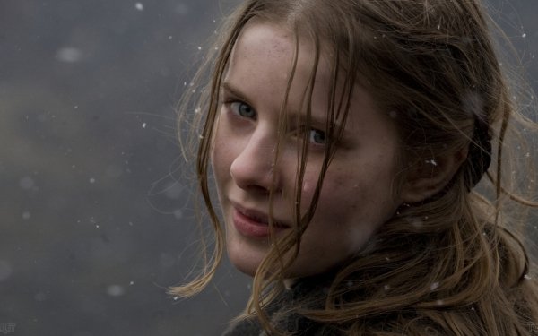 Women Rachel Hurd-Wood HD Wallpaper | Background Image