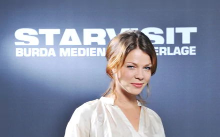 actress German Celebrity Jessica Schwarz HD Desktop Wallpaper | Background Image