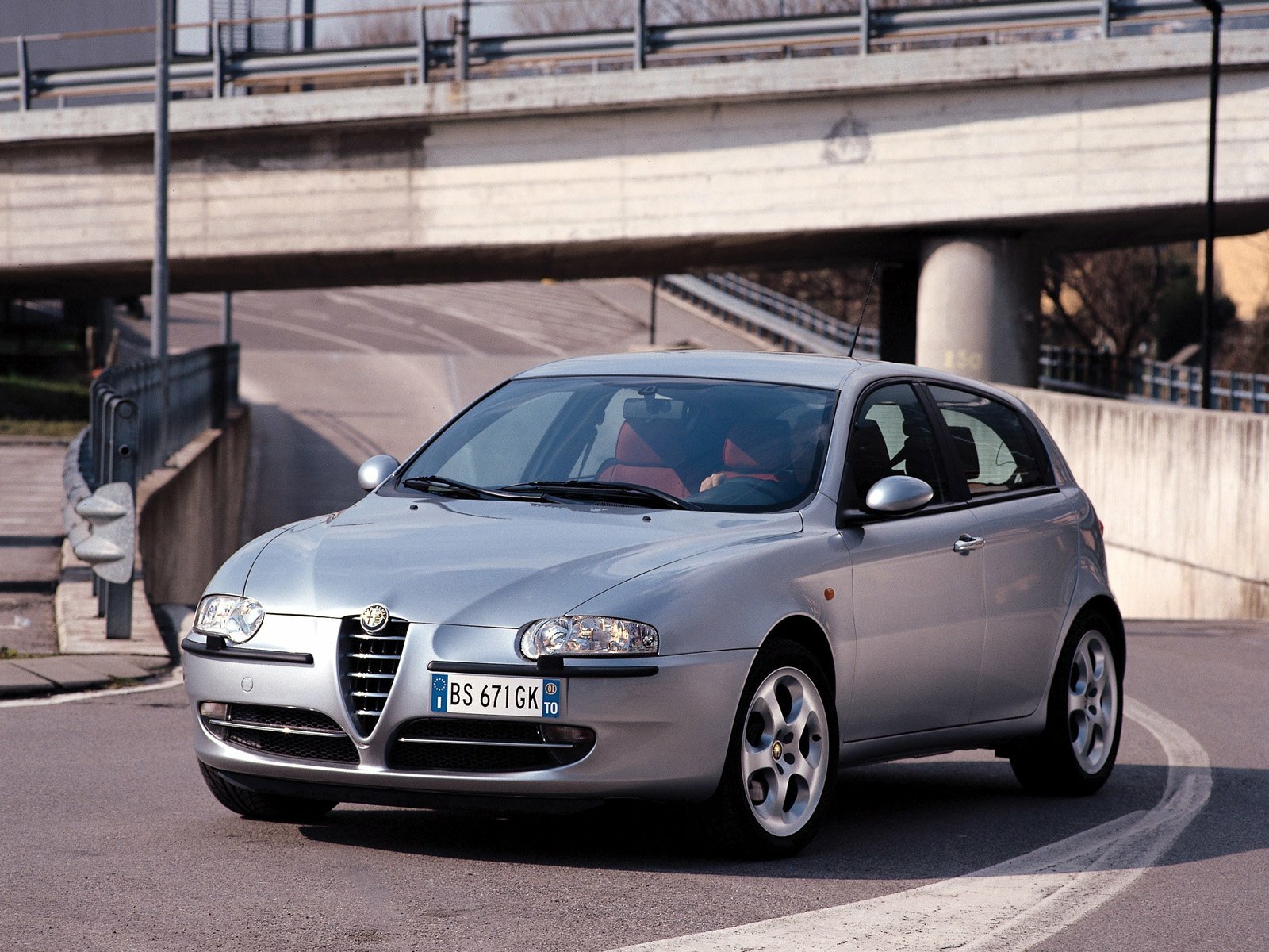 Download Alfa Romeo Vehicle Alfa Romeo 147 Wallpaper